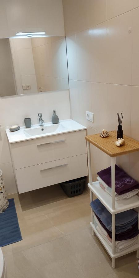 Cozy & Bright Flat At The Entrance Of Old Valencia Apartment Ngoại thất bức ảnh